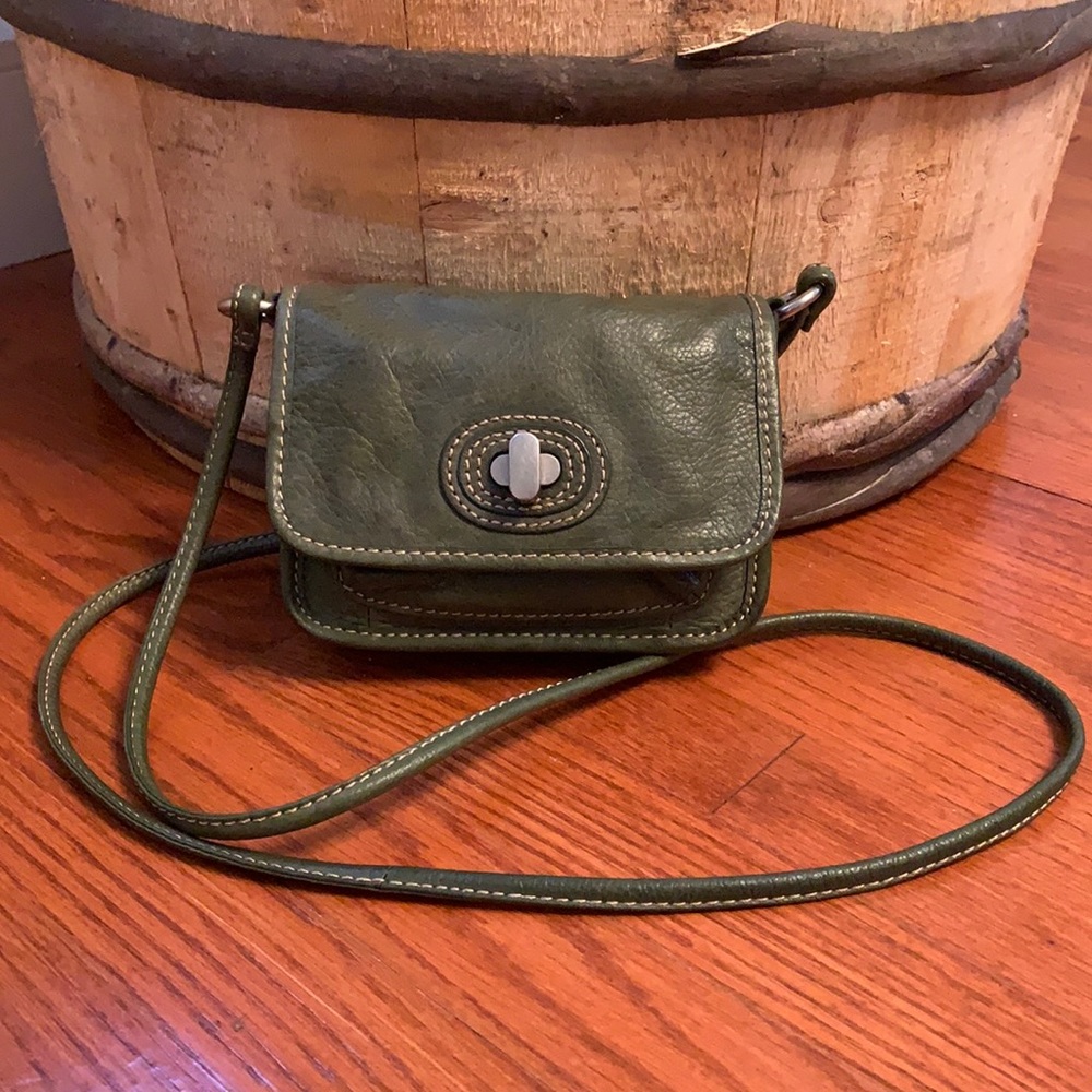 Green Leather Fossil Mini Crossbody Purse